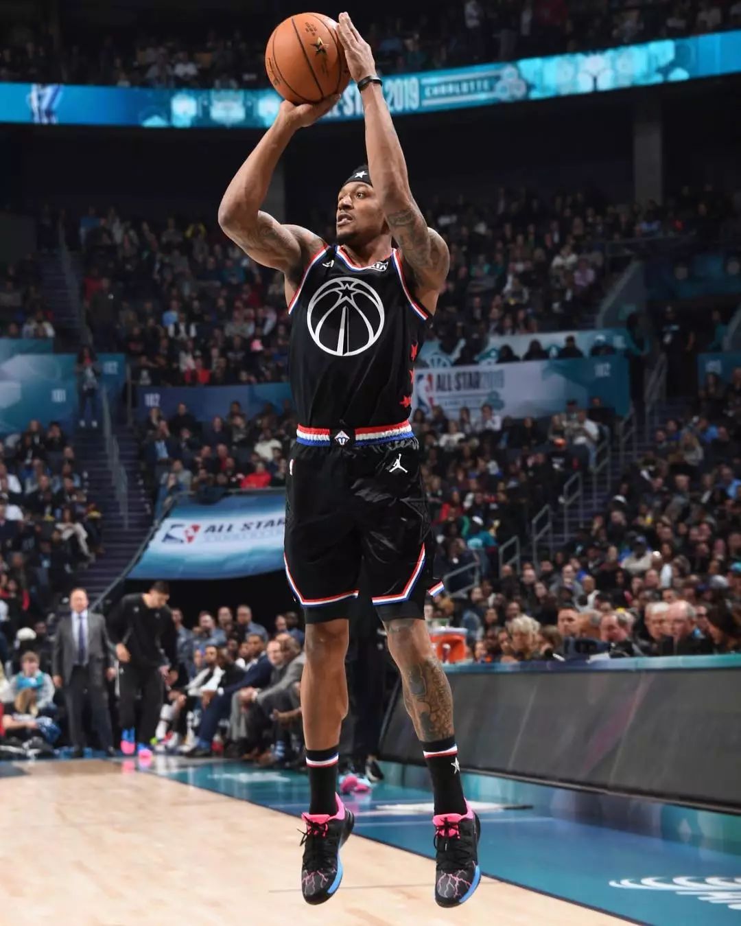 被进一步压 被进一步压