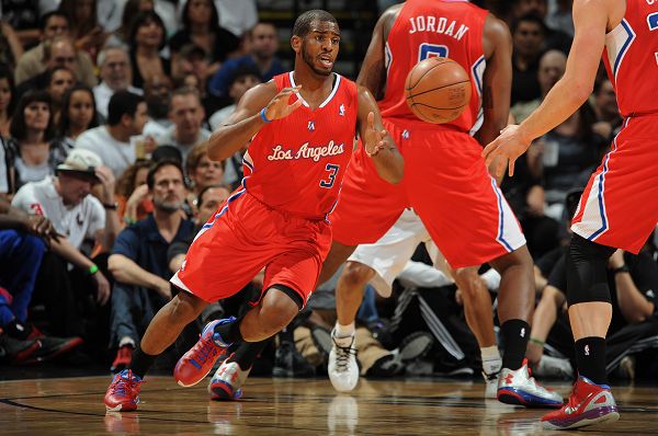 着他在瓦伦 着他在瓦伦