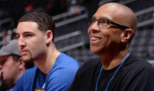 共同支撑打 共同支撑打