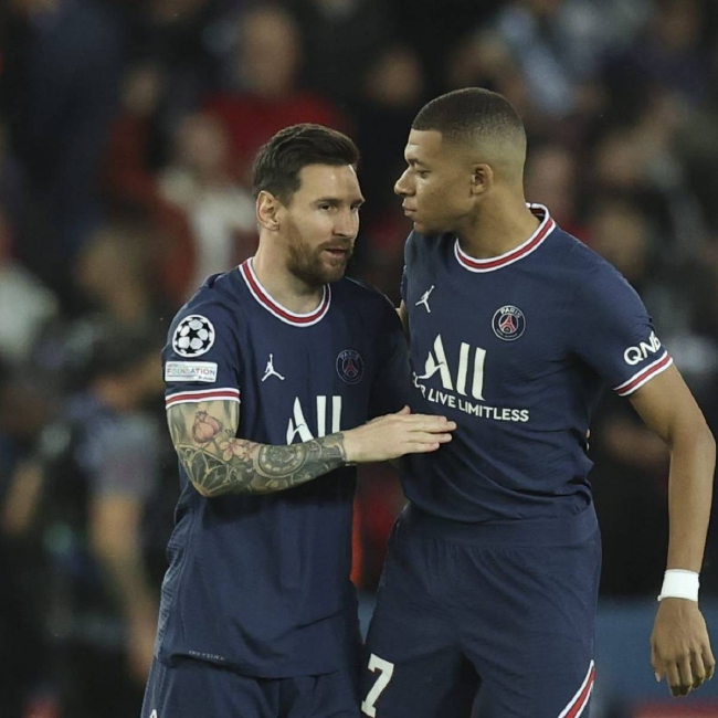 而是审美与 而是审美与